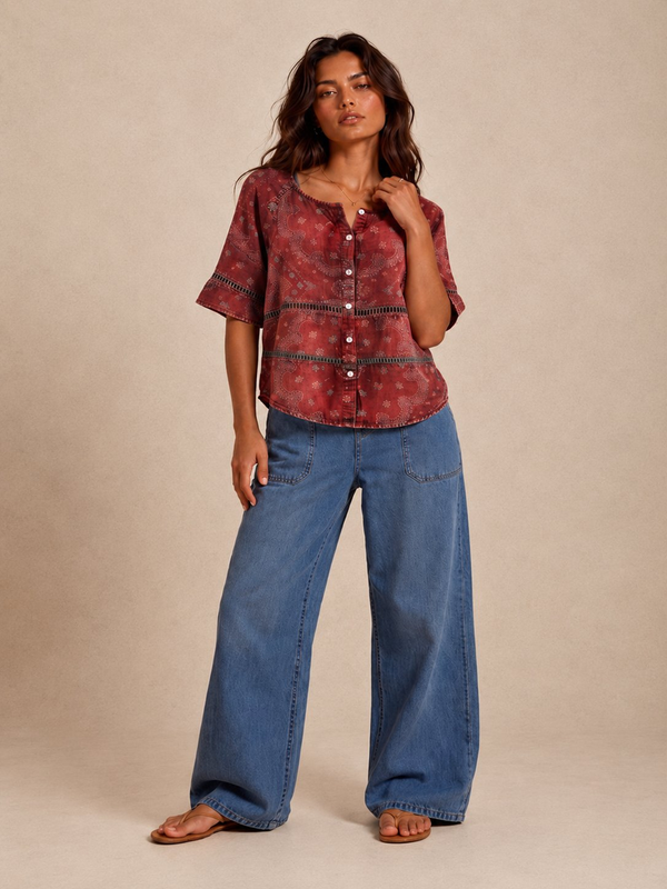 Nómada - Esencia artesanal, una blusa de alma vintage con bordados de historia.